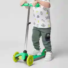 Салатовый самокат детский трехколесный, светящиеся колеса