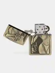 Бронзовый зажигалка классическая бензиновая с рельефным рисунком
