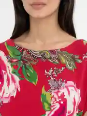 Красный платье