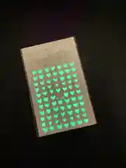 Слайдеры наклейки для ногтей светятся в темноте