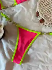 Розовый купальник женский, раздельный