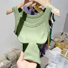 Зеленый топ женский летний базовый в рубчик, майка