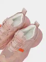 Розовый кроссовки женские
