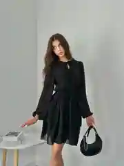 Черный платье