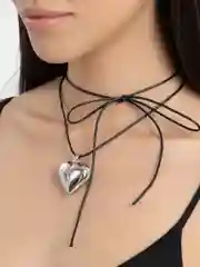 Серебряный чокер сердце на шнурке,женское украшение на шею