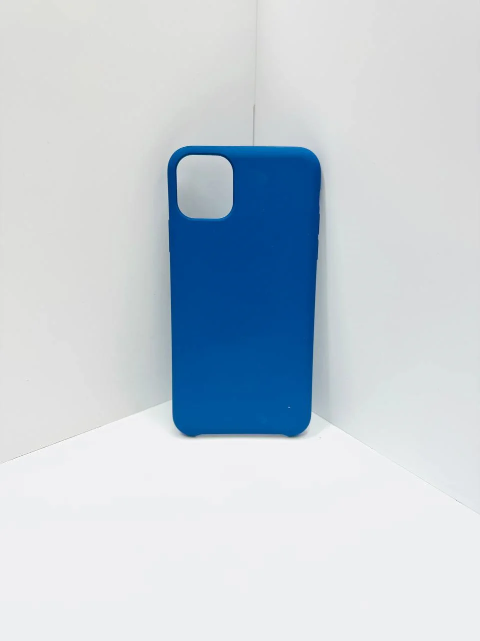 Светло-синий чехол Silikone case для iPhone 11 Pro max