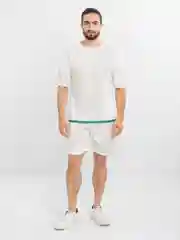 Белый костюм шорты футболка