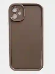 Чехол на iPhone 11