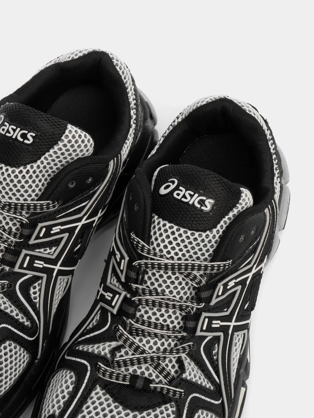 Хром кроссовки мужские с логотипом Asics gel kahana 8
