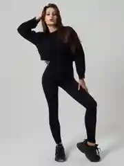 Серый свитер укороченный женский