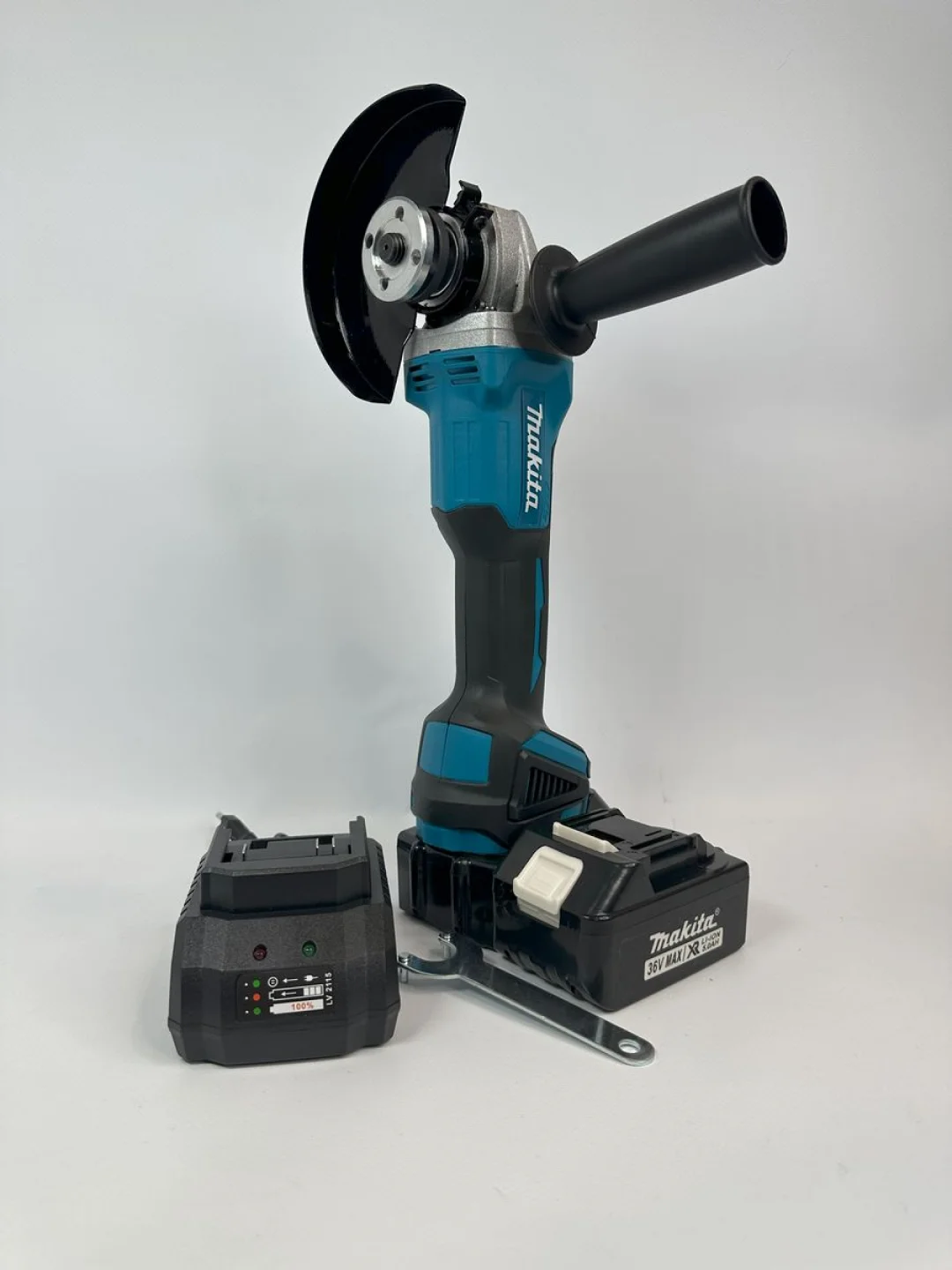 Болгарка УШМ аккумуляторная Makita 36V, бесщеточная, 125мм