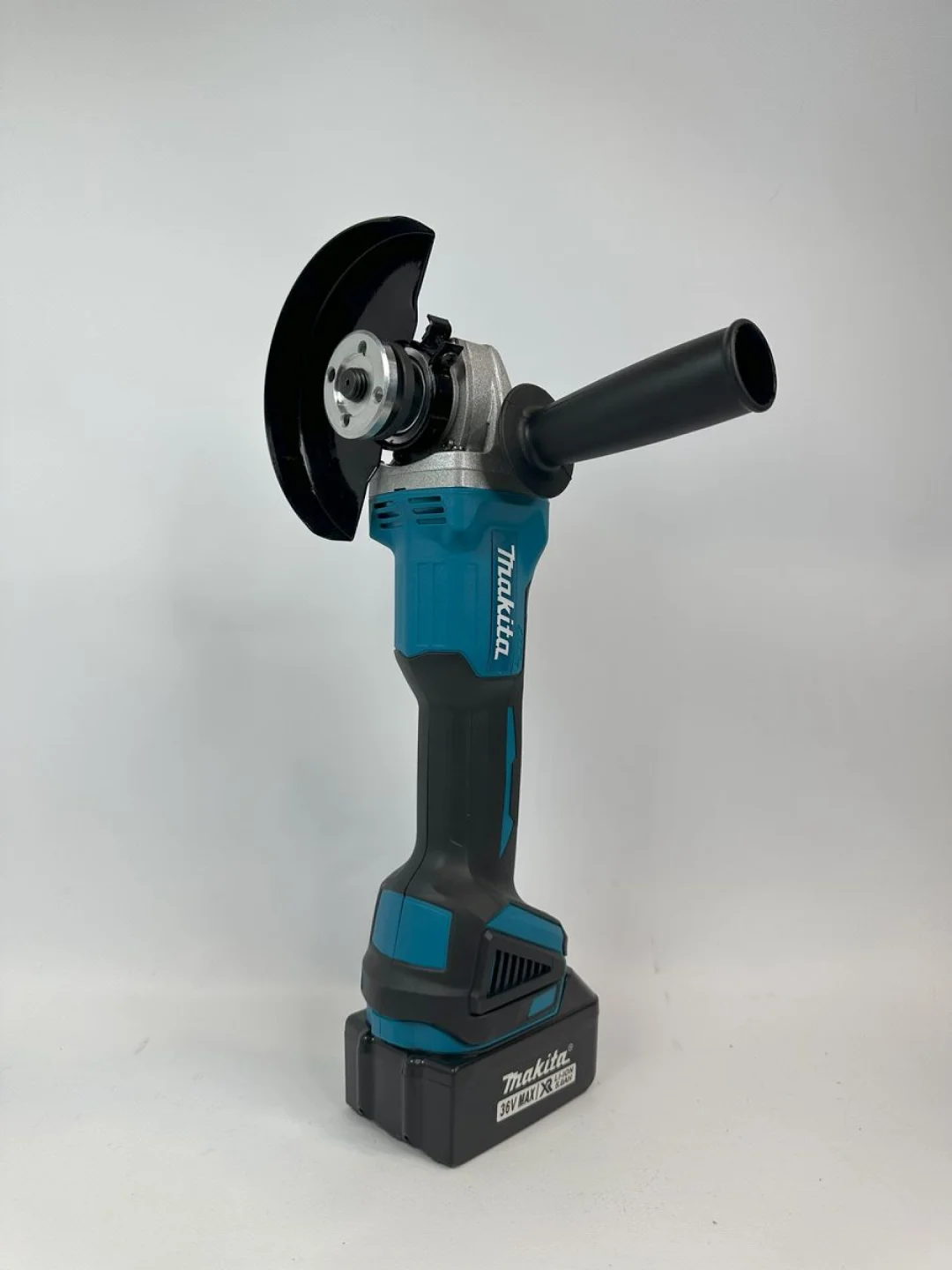 Болгарка УШМ аккумуляторная Makita 36V, бесщеточная, 125мм
