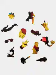 Деревянный фигурный пазл Active Puzzles "Железный герой", 20х19 см, 104 детали