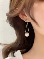 Серьги с жемчугом на цепочке, серьги подвески, гвоздики