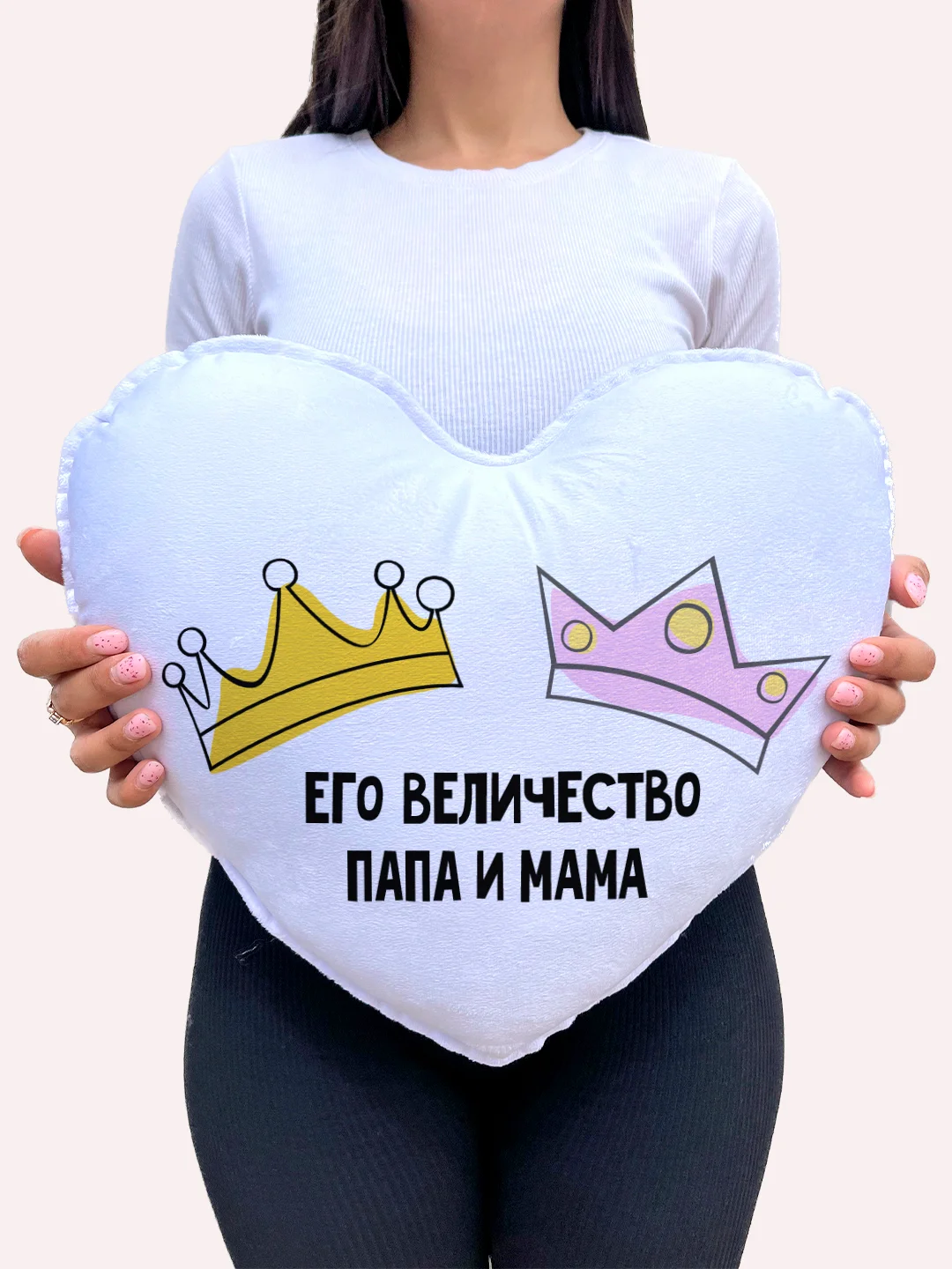 Конфетный подарочный набор маме и папе: парные кружки и подушка сердце