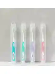 Зубная щетка + футляр для хранения / зубная щетка средней жесткости с ультратонкой щетиной