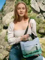 Хаки сумка-тоут женская, через плечо с принтом