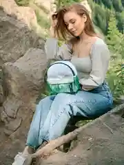 Хаки мини рюкзак женский на лето с принтом