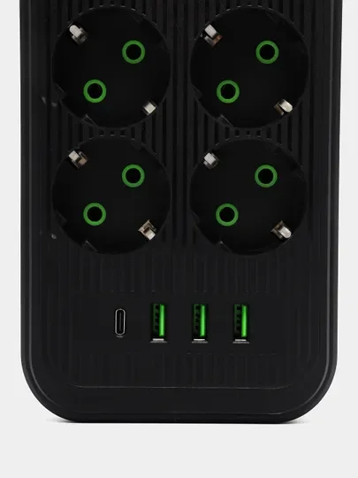 Белый сетевой фильтр- удлинитель с 6 розетками, 3 USB портами и 1 Type-C