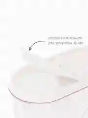 Белый контейнер для корма животных "Лекси" 2,4л
