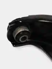 Рычаг подвески LADA Largus, X-Ray после 2013г, 545004529R, 545011727R TRT в сборе