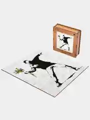 Деревянный фигурный пазл Active Puzzles "Метатель цветов. Бэнкси", 40х40 см, 450 деталей