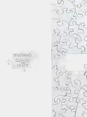 Деревянный фигурный пазл Active Puzzles "Метатель цветов. Бэнкси", 40х40 см, 450 деталей