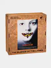 Деревянный фигурный пазл Active Puzzles "Молчание ягнят",33x48 см, 450 деталей