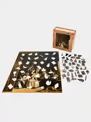 Деревянный фигурный пазл Active Puzzles "Менины", 37х43 см, 450 деталей