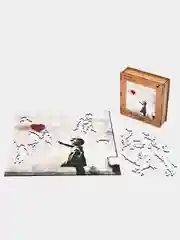 Деревянный фигурный пазл Active Puzzles "Девочка с шариком, Бэнкси", 40х40 см, 450 деталей