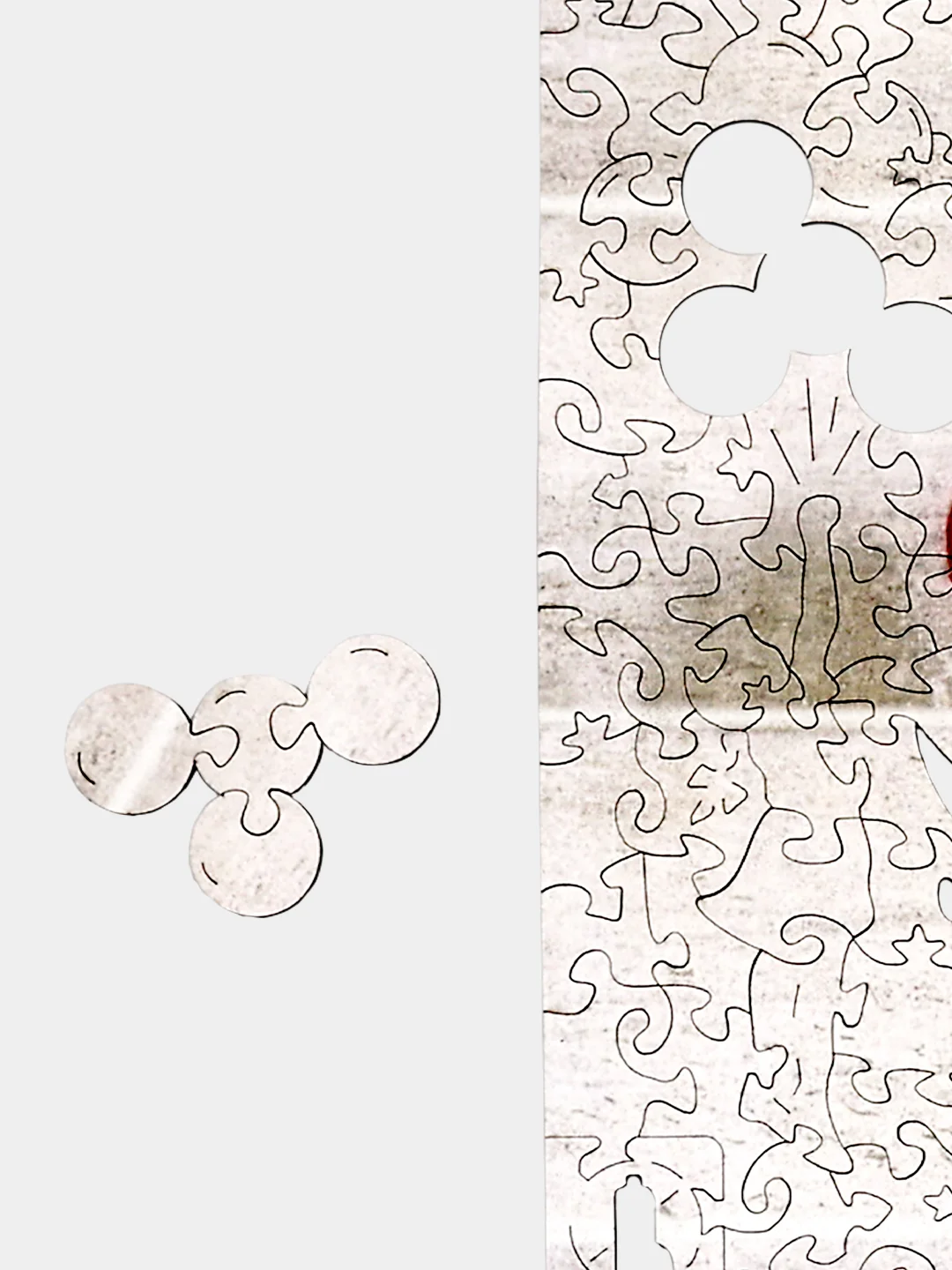 Деревянный фигурный пазл Active Puzzles "Девочка с шариком, Бэнкси", 40х40 см, 450 деталей