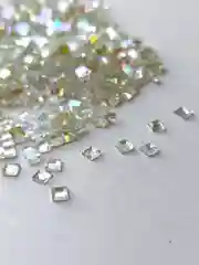 Манго стразы для маникюра маленькие, объемные фигурки для дизайна ногтей