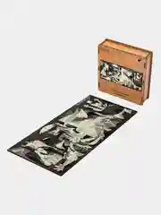 Деревянный фигурный пазл Active Puzzles "Герника", 27х60 см, 450 деталей