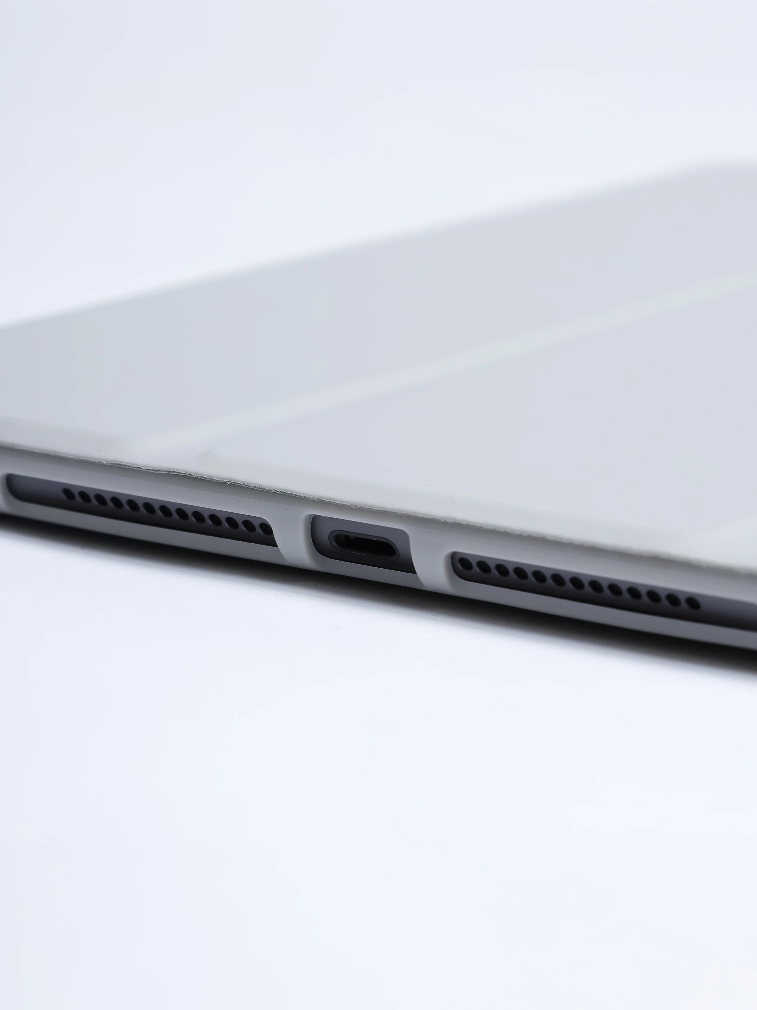 Серый металлик чехол на Айпад 10,2 Apple iPad 7 2019 iPad 8 2020 и на Айпад 9 2021