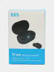 Белый беспроводные наушники TWS E6S с Led-дисплеем, шумоподавлением и поддержкой Bluetooth 5.3