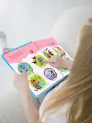Говорящая музыкальная книга Нажималка - Три Кота