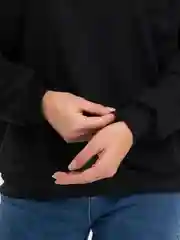 Черный свитшот