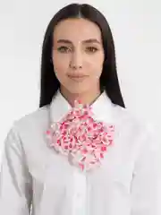 Белый шарф
