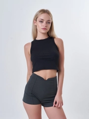 Шорты женские классические короткие