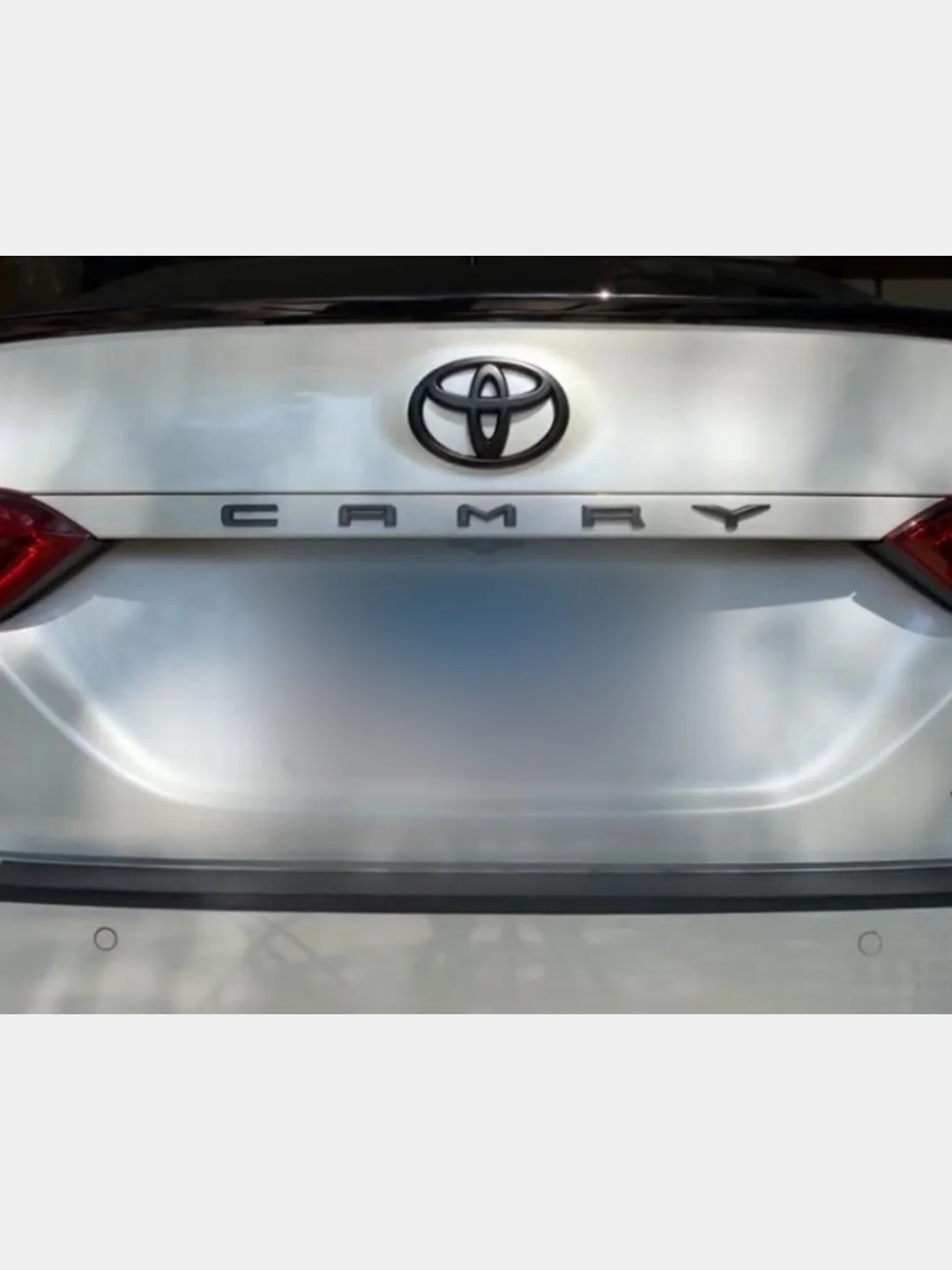 Черный накладка на логотип TOYOTA CAMRY