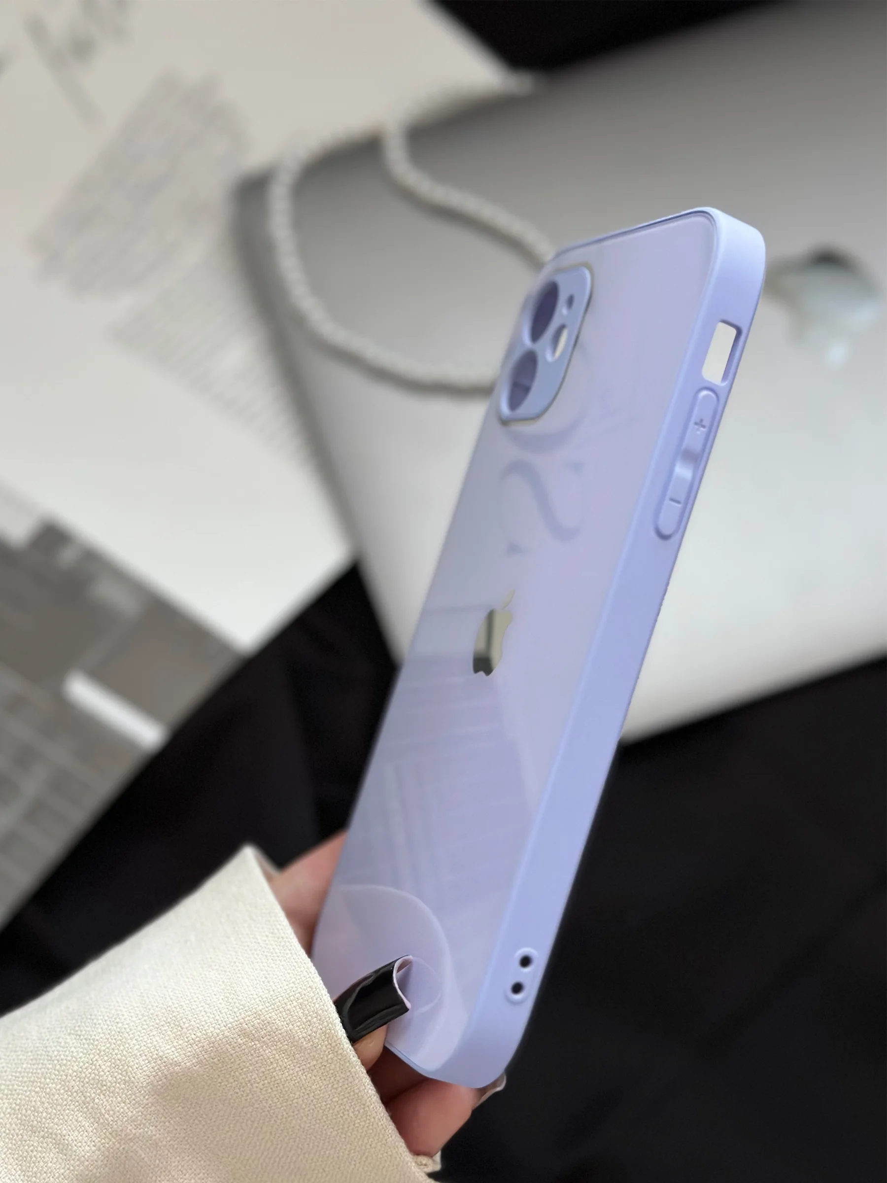 Белый чехол для iPhone 11, со стеклянной панелью и защитой камеры