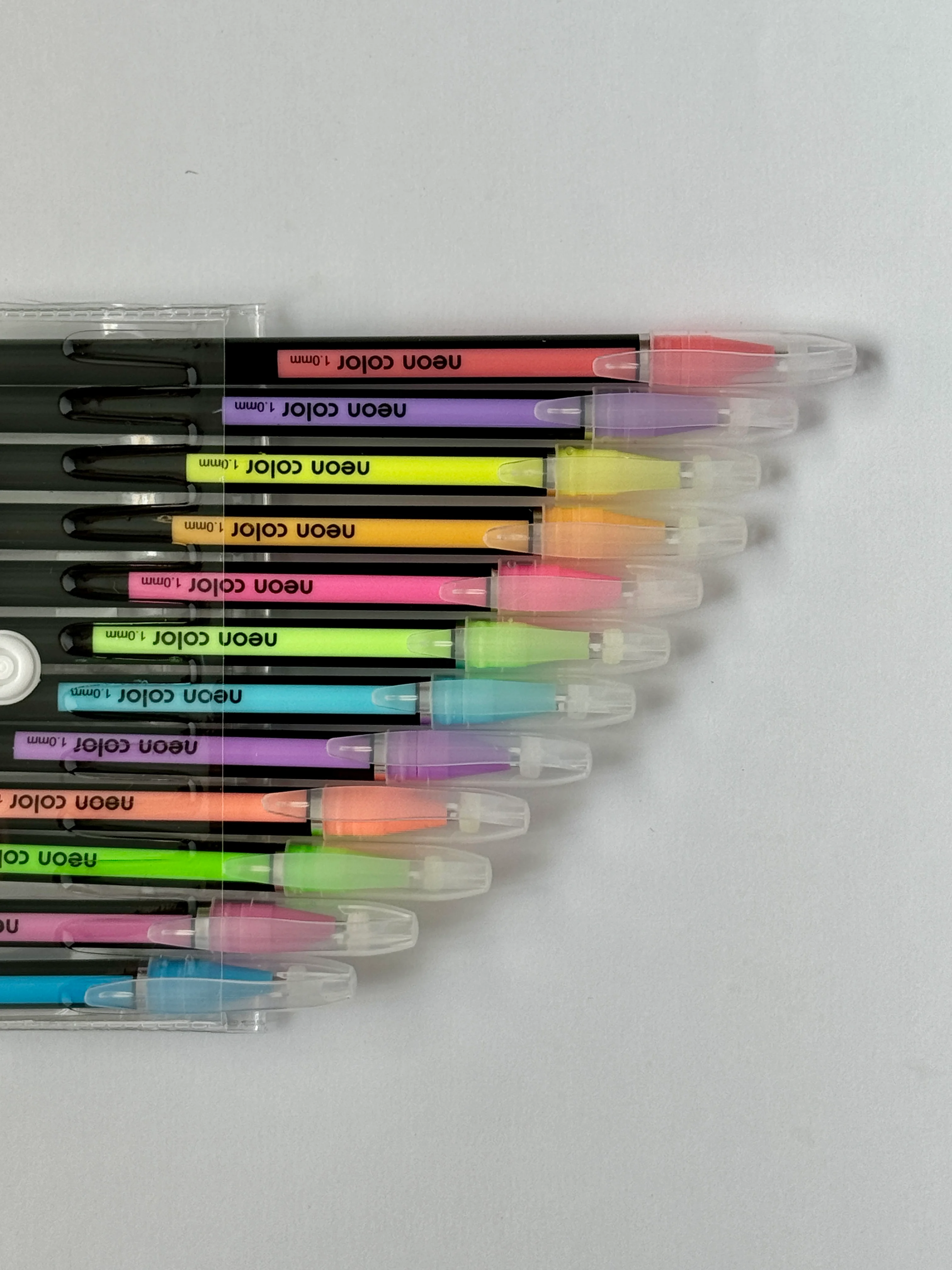 Розовый ручки гелевые цветные "Neon color" набор 12 шт, блестящие, с блестками, неоновые, пастель