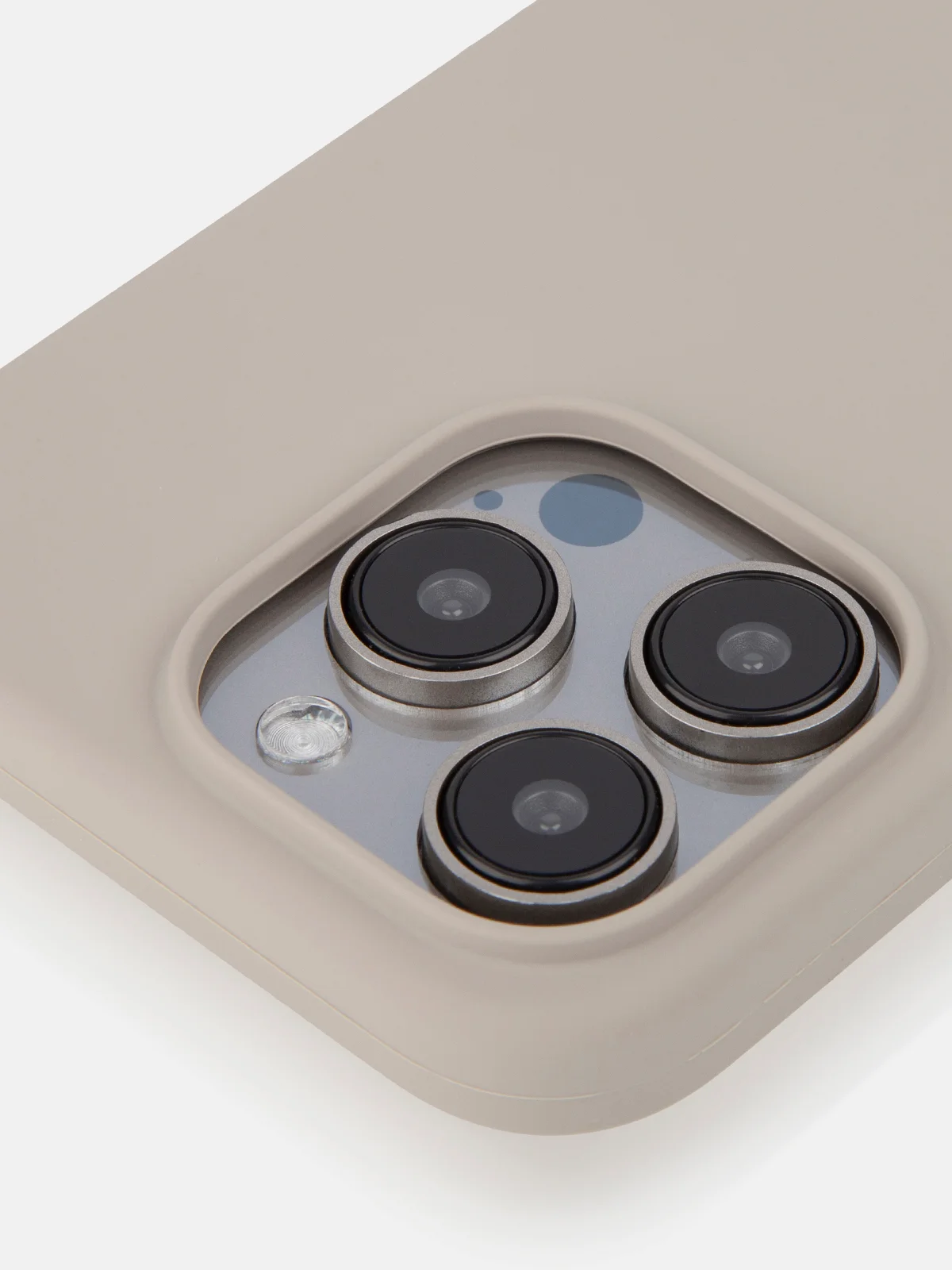 Бежевый меланж чехол для Apple iPhone 15 Pro силиконовый ROSCO с мягкой подкладкой из микрофибры, матовый