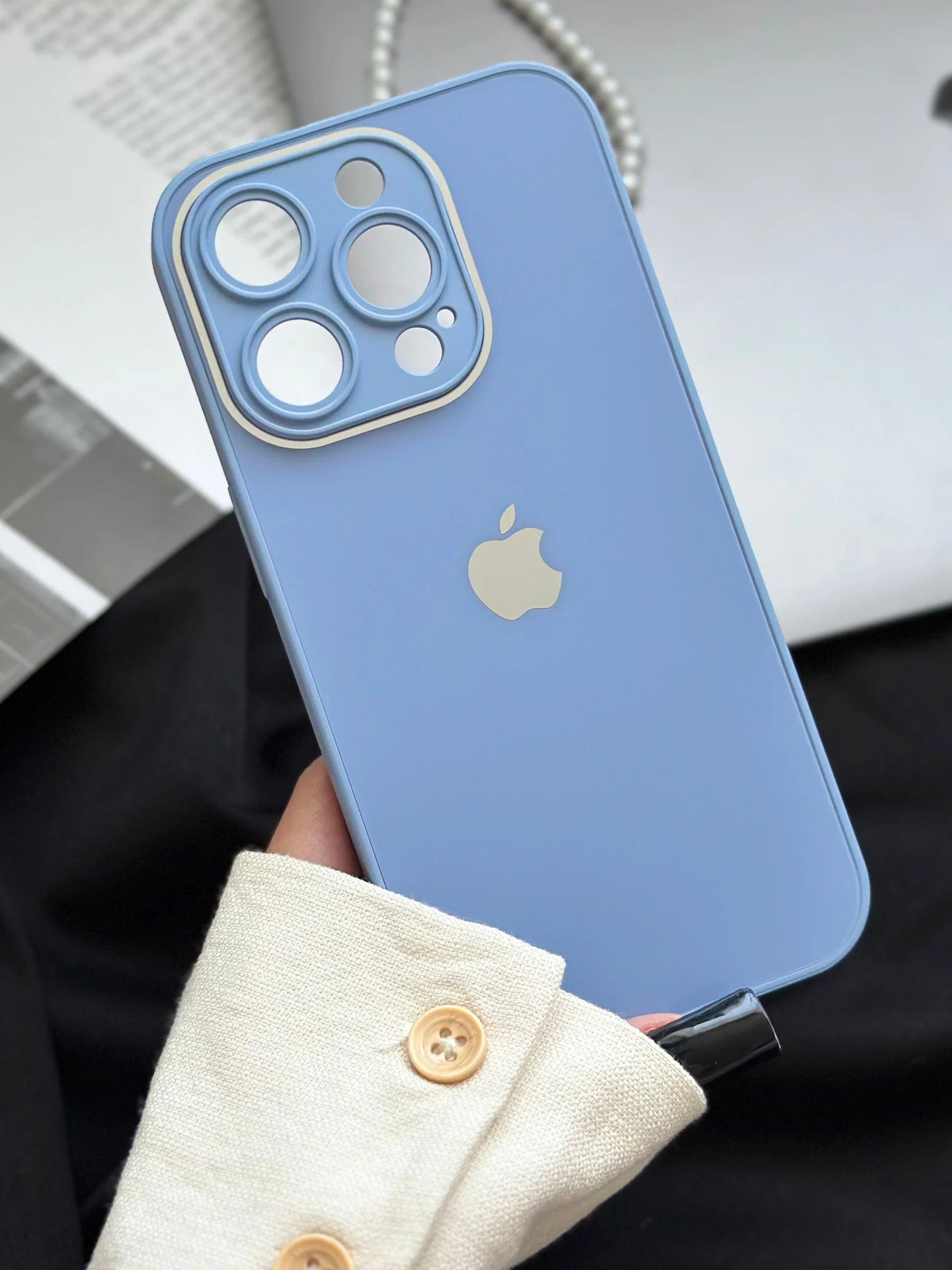 Небесно-голубой чехол для iPhone 15, 15 Plus, 15 Pro, 15 Pro Max, со стеклянной панелью и защитой камеры