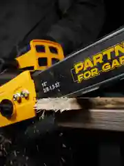 Пила цепная электрическая Partner for Garden ES-405 2000 Вт,16"/40 см шина,цепь 3/8-1,3-57