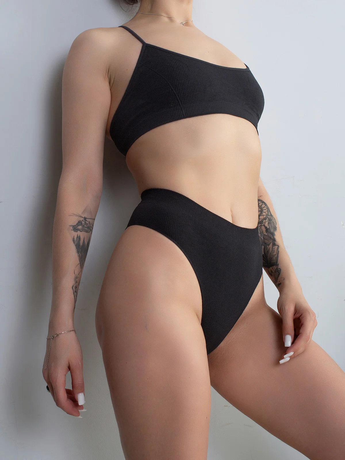 Черный топ Giulia BRASSIERE RIB