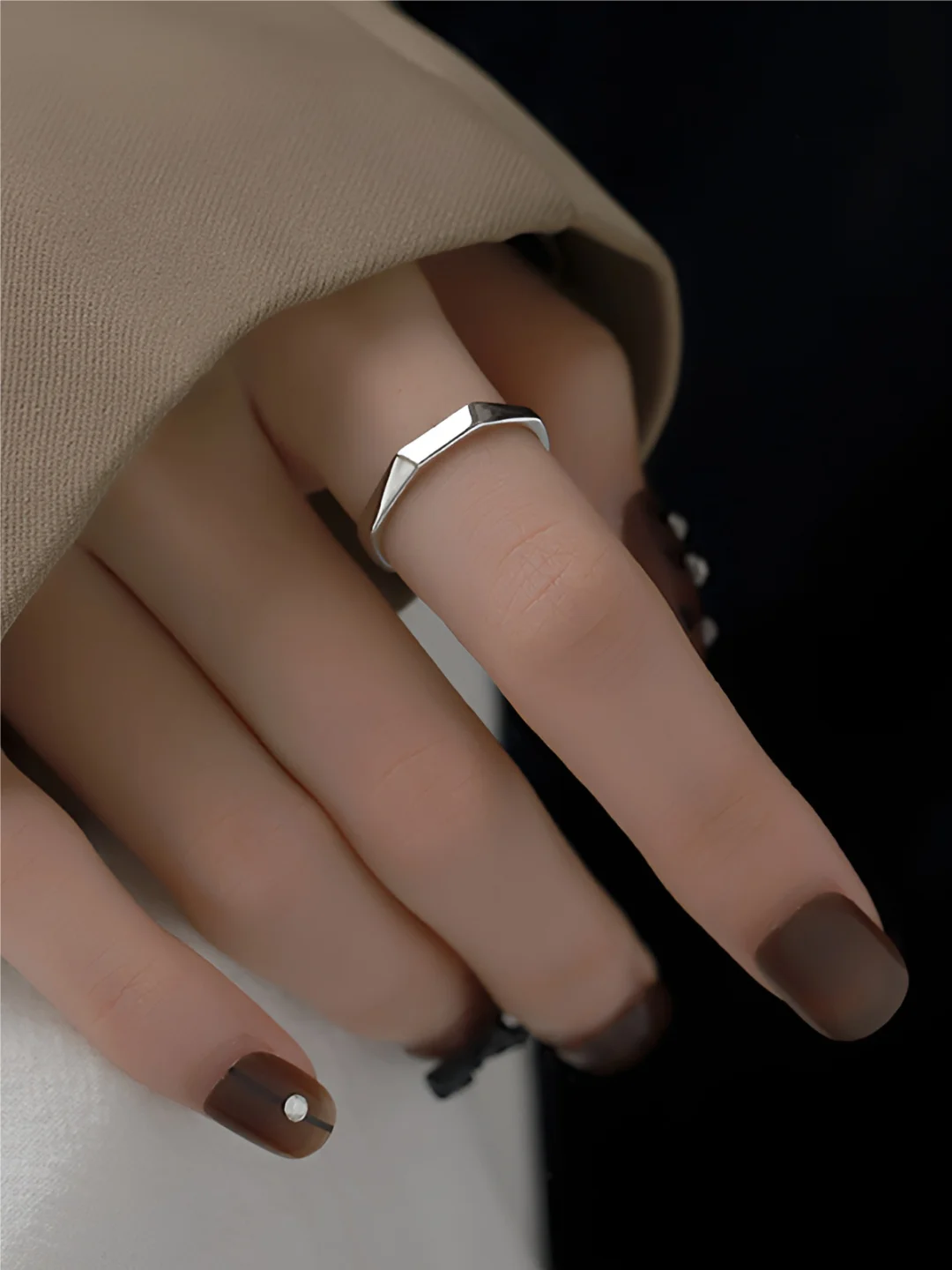 Серебряный кольцо женское посеребренное