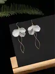 Серьги бижутерия женские с лепестками