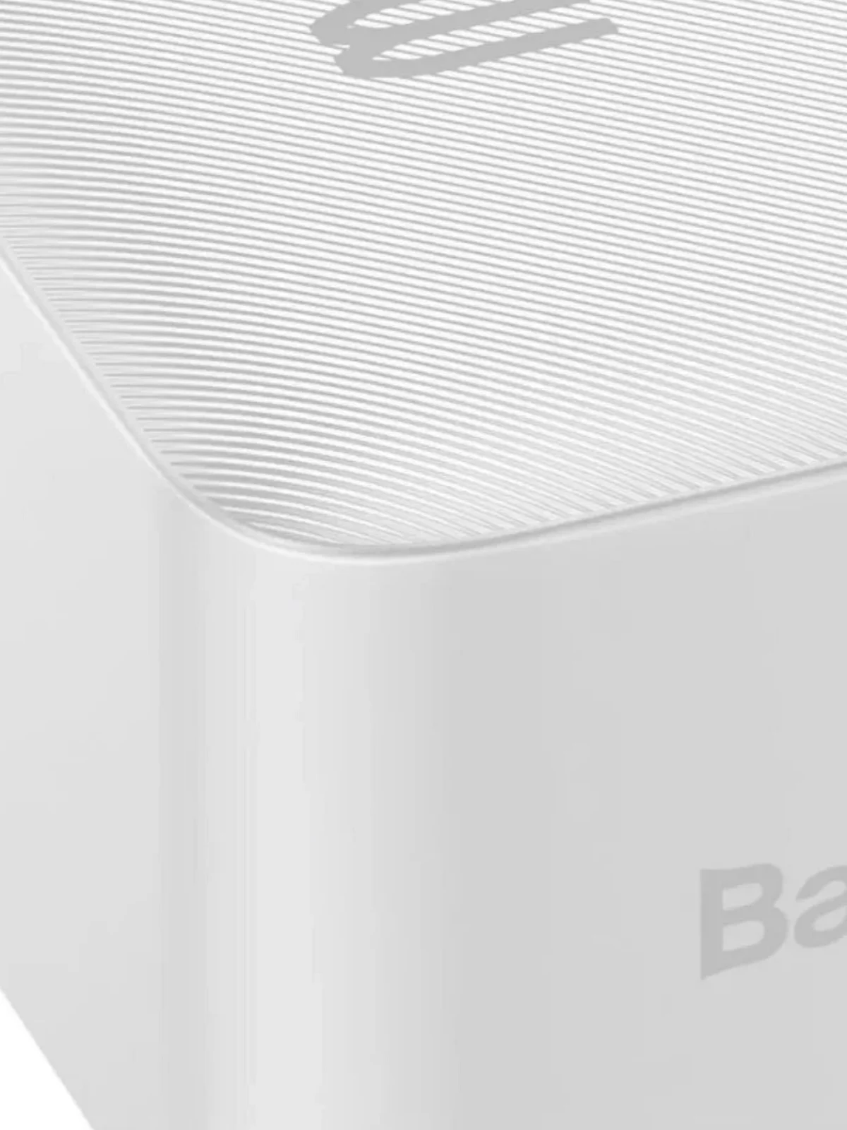 Белый внешний аккумулятор Baseus Bipow Digital Display 20W, 30000mAh, PD / QC Powerbank, PPBD30K