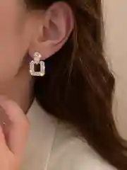 Зелёный хаки серьги женские